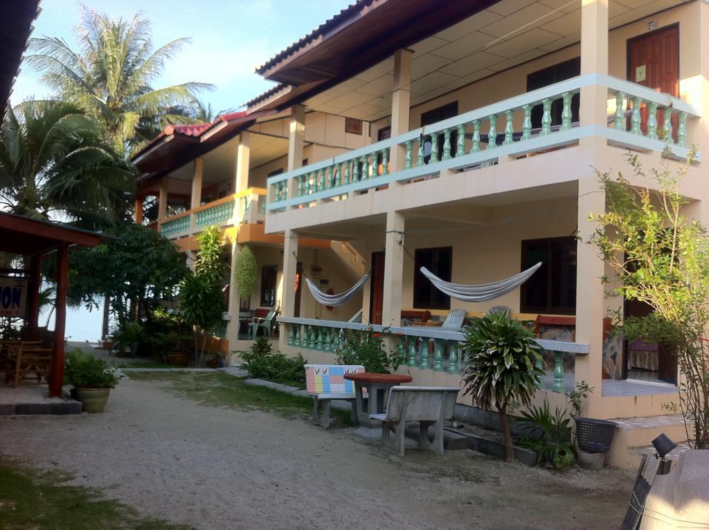 Black & White Bungalows Haad Rin Exterior foto